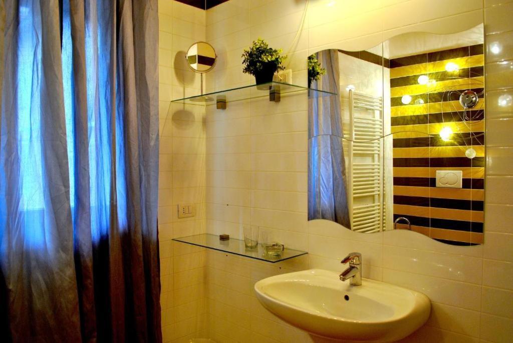 Luxury Penthouse With Big Terrace Διαμέρισμα Argegno Εξωτερικό φωτογραφία