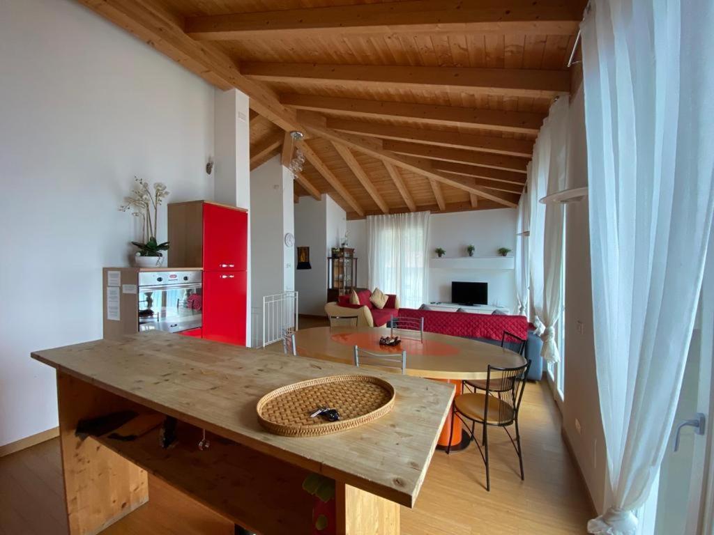 Luxury Penthouse With Big Terrace Διαμέρισμα Argegno Εξωτερικό φωτογραφία