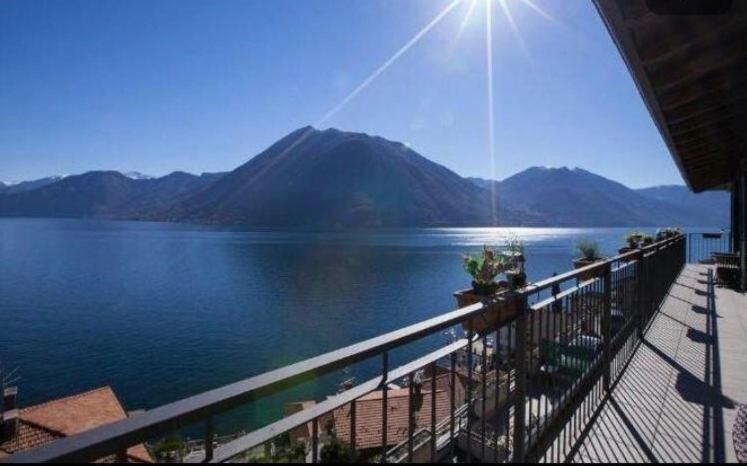 Luxury Penthouse With Big Terrace Διαμέρισμα Argegno Εξωτερικό φωτογραφία